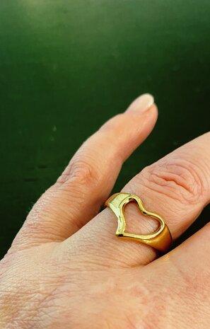 Love ring